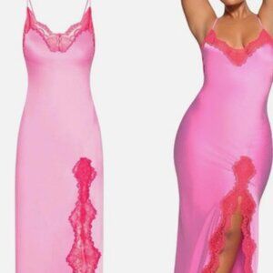 SKIMS Woven Shine Stretch Satin Lace Long Dress in Neon Orchid Sz MEDIUM